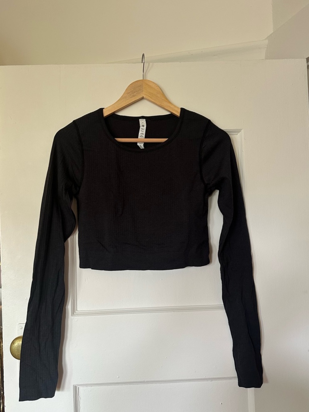 Lululemon Ebb to Street Ribbed long sleeved crop top - Charcoal - size 8